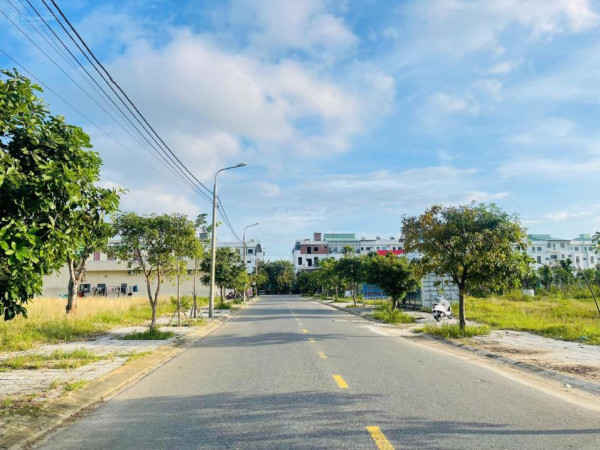 BÁN ĐẤT HÒA SƠN 6, ĐƯỜNG 5M5, ĐÔNG NAM TUYỆT ĐẸP!