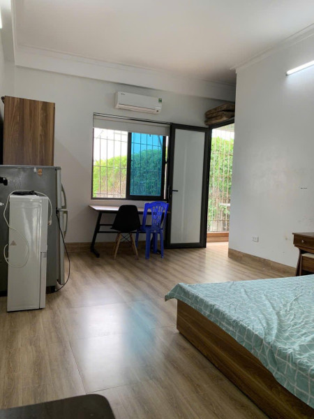 Cho thuê phòng số 1B ngõ 43 Trung Kính khép kín chỉ 3.5tr