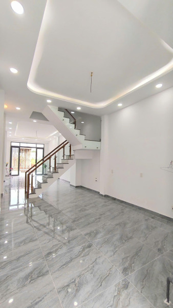 🌺 NHÀ ĐẸP XÂY MỚI – KHU DÂN CƯ LONG HÒA, RẠCH KIẾN – CẦN ĐƯỚC – LONG AN