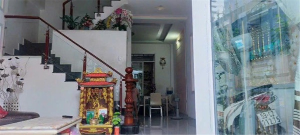 CÁCH BA CĂN RA  MẶTMẶT TIỀN ĐƯỜNG 79 – TÂN HƯNG, QUẬN 7