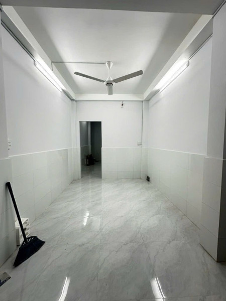NHÀ QUẬN 10 – SÁT MẶT TIỀN ĐƯỜNG 3 THÁNG 2 – GIÁ CHỈ 6,6 TỶ