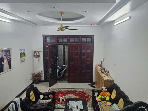 BÁN NHÀ PHÚC LỢI LONG BIÊN DT 38M2 Ô TÔ GẦN TẶNG FULL NỘI THẤT KHU DÂN TRÍ CAO