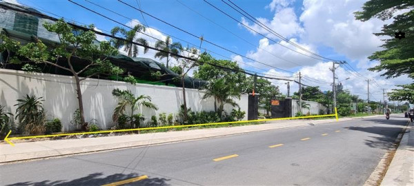 BÁN ĐẤT THỔ CƯ QUẬN 9 HỒ CHÍ MINH DIỆN TÍCH LỚN 42000M2 GIÁ ƯU ĐÃI 45 TỶ PHÁP LÝ SỔ HỒNG