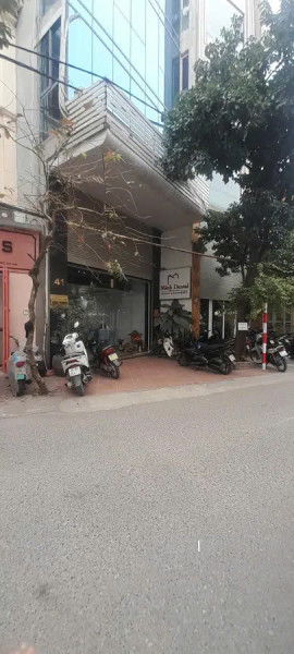 OTO TRÁNH  - TRUNG TÂM  ĐỐNG ĐA - PHƯƠNG MAI XÂY 8 TẦNG  - CHỦ THIỆN TRÍ BÁN  ♨️ GIÁ THƯƠNG LƯỢNG