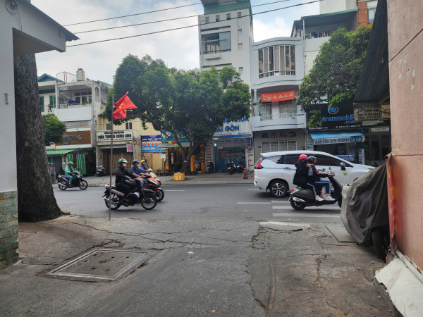BÁN NHÀ MẶT TIỀN BÔNG SAO –Quận 8 – KINH DOANH SẦM UẤT – 5 TẦNG – 49M² – 10 TỶ-0948769331