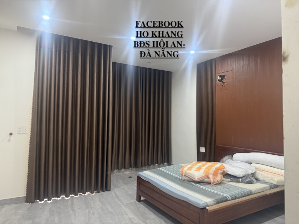Bán nhà 2 tầng mặt tiền Cẩm Phô Hội An diện tích lớn 6x35m giá 13.5 tỷ.