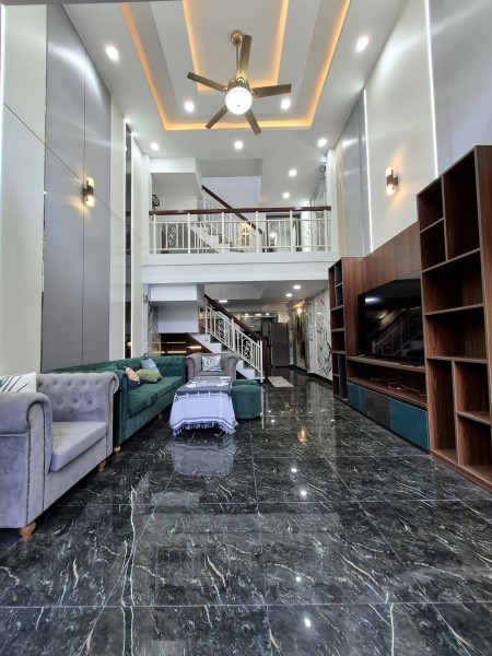 CẠNH TRƯỜNG TH KIM ĐỒNG - HẺM VF3 - 3 TẦNG - 6T.Ỷ 6