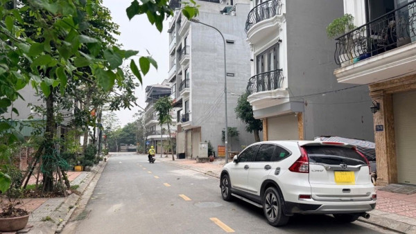 SIÊU PHẨM TĐC VIỆT HƯNG - 6 TẦNG THANG MÁY - VIEW THOÁNG VĨNH VIỄN [0372311369]