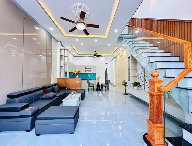 Bán nhà riêng đẹp, 2 tầng tại Trảng Dài, Biên Hòa. 4,29 tỷ, 105m2