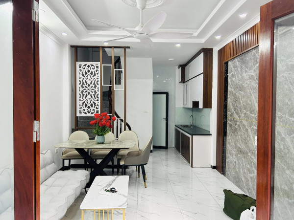 Chỉ 6 TỶ CÓ NHÀ 5 TẦNG THẠCH BÀN – GIÁ "HỜI" NHẤT PHÂN KHÚC – ĐẦU TƯ LÀ THẮNG 📈✨