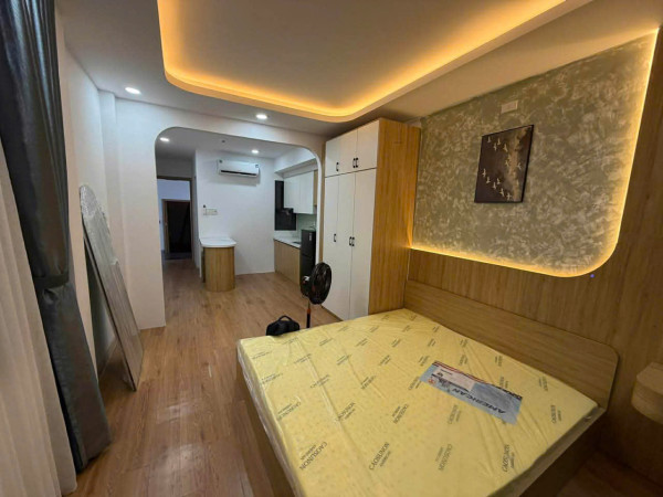 70m2 dòng tiền 45tr/th đường trước nhà 13m, vỉa hè, nhà 2 thoáng vv Nhà mặt phố Văn Cao - Tân Phú