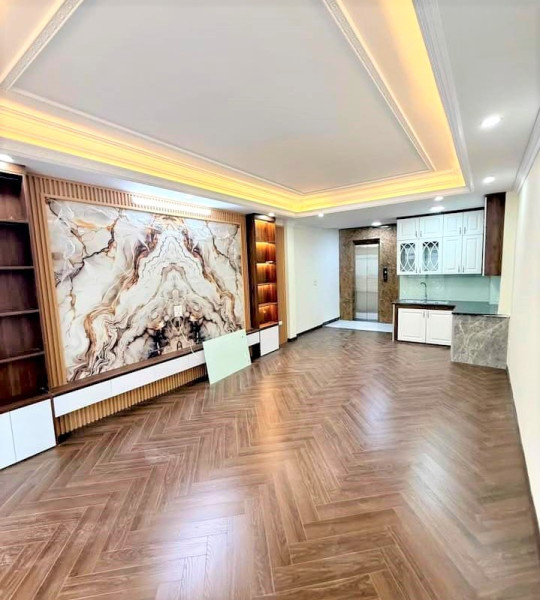 Bán nhà riêng phố Kim Mã Ba Đình 45m 6 tầng thang máy 10.5 tỷ