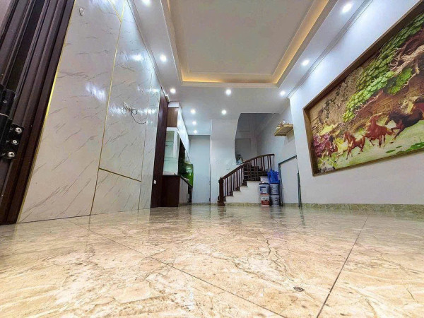 HIẾM ĐẤT HOÀNG MAI, Ô TÔ VÀO ĐẤT, GIÁ ĐẦU TƯ 50M CHỈ 200TR/M
