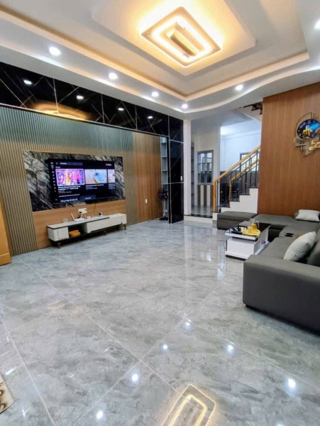 GÒ VẤP - BÁN NHÀ HẺM XE HƠI THÔNG TẬN CỬA đường QUANG TRUNG PHƯỜNG 8 - GẦN MẶT TIỀN