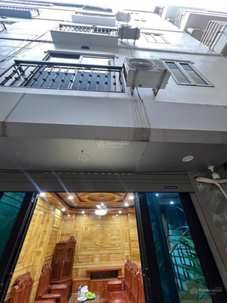 Một trong những công cụ được nhiều môi giới tin dùng là vBDS