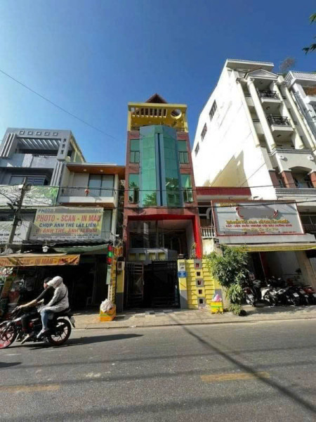 Bán nhà 4,5 tầng mặt tiền 57 Nguyễn Minh Hoàng,P12 cũ nay thuộc phường Bảy Hiền,TPHCM