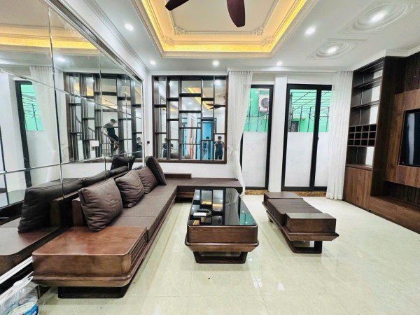 BÁN NHÀ CẦU GIẤY LÔ GÓC 55M2 - 6 TẦNG -10 PHÒNG KHÉP KÍN FULL NỘI THẤT, GIÁ 14,6 TỶ