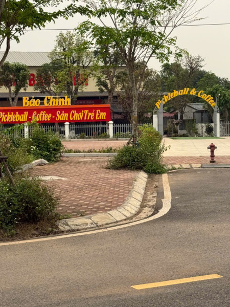 CHIẾT KHẤU LÔ ĐẤT ĐẤU GIÁ HOÀ LẠC GIÁ CHƯA ĐẾN 40TR/M QUÁ TUYỆT VỜI