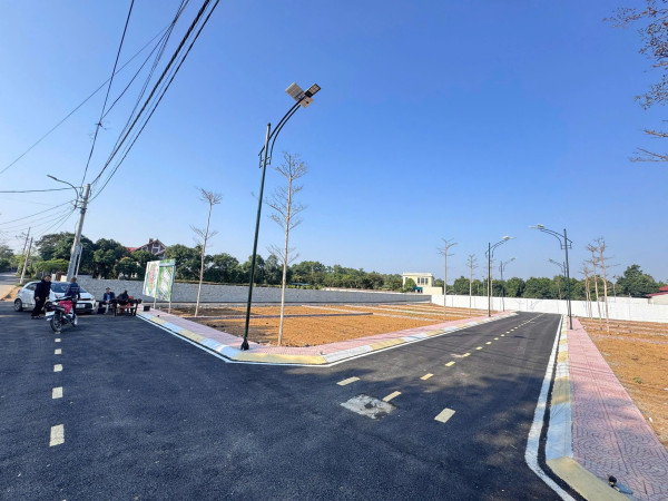 ĐẤT RẺ HOÀ LẠC NHỈNH 2 TỶ
