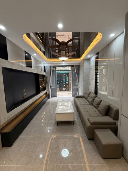 Bán siêu phẩm CHDV Quan Nhân gần ôtô, 110m2 - 7T - thang máy, full nội thất mới xịn xò, doanh thu