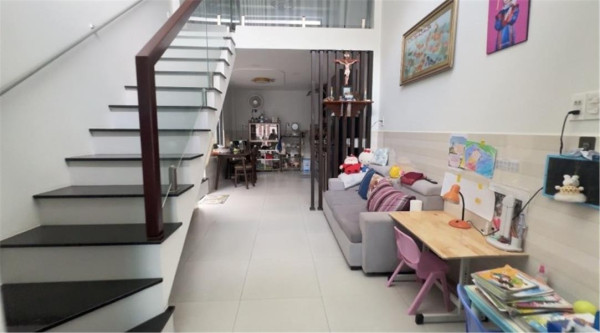 NHÀ GIÁ TỐT – 70M² – Ở NGAY - 3.35 Tỷ - Gần chợ Tam Bình - Chung cư Saigon Avenue