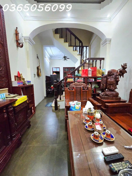 SIÊU PHẨM CCMN THỊNH HÀO – 55m2 – 8 TẦNG THANG MÁY – 12 PHÒNG KHÉP KÍN – DÒNG TIỀN CỰC KHỦNG