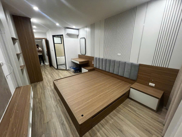 BÁN NHÀ PHỐ QUAN NHÂN - DT 37 M2 (6 TẦNG THANG MÁY) - SẴN SỔ ĐỎ, CHỈ 12.9 TỶ. LH:0983215192