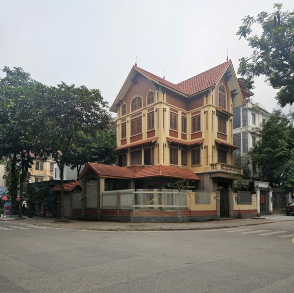Tôi cho thuê nhà, 136m2_ 7T; Bạch Mai, Lạc Trung, Võ Thị Sáu -75 tr