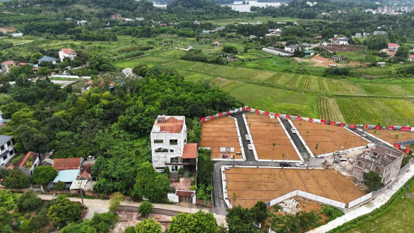 CHIẾT KHẤU SÂU LÔ ĐẤT 2 MẶT TIỀN PHÁP LÝ CHUẨN – SẴN SỔ ĐỎ
