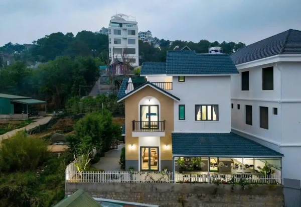 Cho thuê nhà 6 phòng đường Khe Sanh P10 Đà Lạt