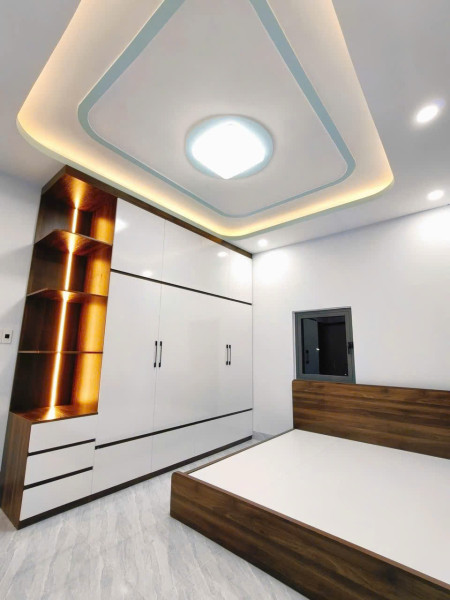 Nhà phố mới, đẹp Tam Bình - 75m2 - Ngang 6,7m - 4 Tầng – Nhỉnh 5T - Đường 6m - Ôtô đậu trước nhà