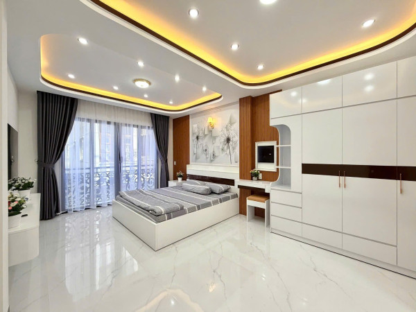 SIÊU PHẨM 5 TÂNG HẺM 5M TRÂN QUANG DIÊU Q3 FULL NỘI THẤT, 4PN KHÉP KÍN, DT 30TR/TH, SÔ ĐẸP NHỈNH 10