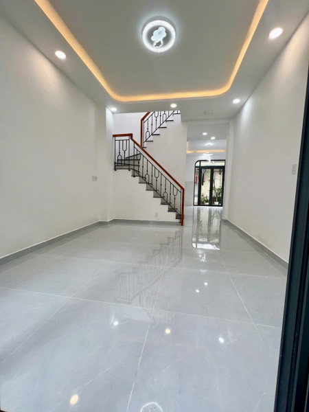 BÁN NHÀ GẦN PARC MALL CAO LỖ – QUẬN 8 – 61M2 – NHỈNH 5 TỶ- LH 0784968131