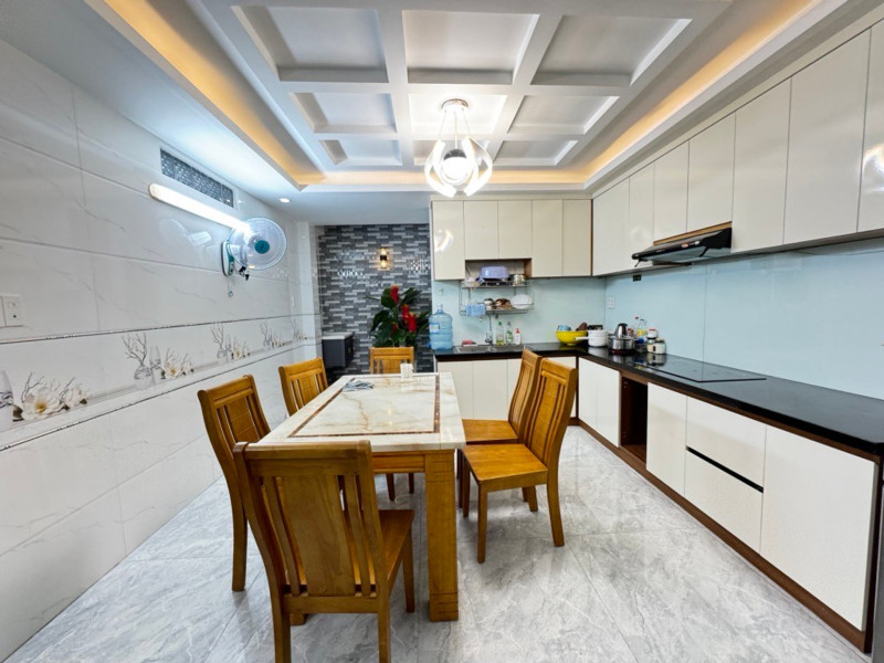🔥 HÀNG HIẾM SÁT CHỢ PHẠM VĂN BẠCH - GẦN SÂN BAY – HẺM XE TẢI – 5 TẦNG THANG MÁY - FULL NỘI THẤT -