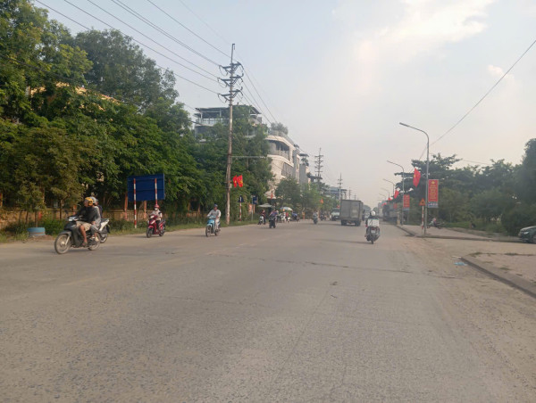 Bán đất Mê Linh, sát KCN Quang Minh, 116m2 full thổ cư. Dưới 3.3 tỷ