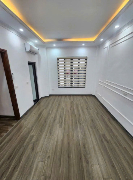 CHO THUÊ NHÀ ĐẸP 6 TẦNG PHÁO ĐÀI LÁNG – ĐỐNG ĐA, HÀ NỘI
