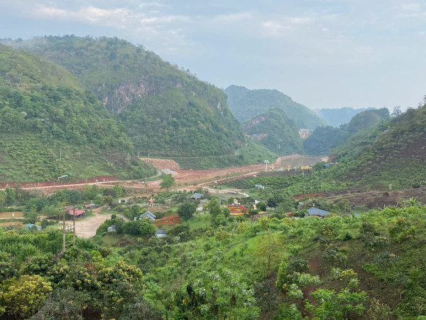 🌿 HÀNG HIẾM MỘC CHÂU – QUỸ ĐẤT DIỆN TÍCH LỚN, ĐƯỜNG LIÊN XÃ
