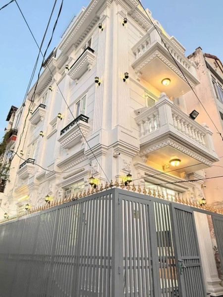 Bán nhà Quận 7 - Lâm Văn Bền 80m2 4tầng Ở ngay 4PN - 2 Mặt tiền, Hẻm Xe Hơi - nhỉnh 9 Tỷ