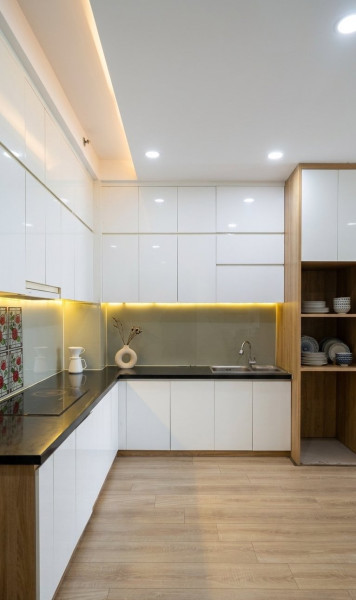Căn góc 84m2 - Giá 3.35 tỷ - 2PN2WC tầng trung - The Park Residence