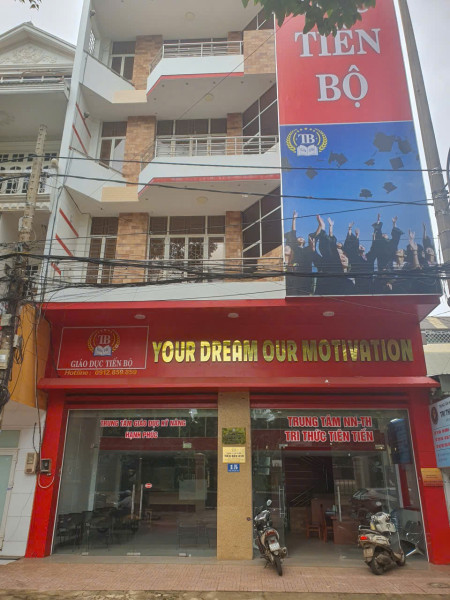 Cho Thuê tòa nhà 15 Trần Khánh Dư BMT. 1 trệt, 1 lửng, 3 lầu. Đủ nội thất Công ty