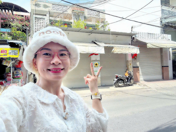 QUÂN 1: BÁN SIÊU PHẨM 8 TẦNG CÓ HẦM MẶT TIỀN THI SÁCH,P.SÀI GÒN- DT 76M2- VIEW TRIỆU ĐÔ TOÀN CẢNH