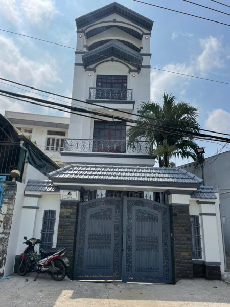 bán  Biệt thự sân vườn Compound VIP Hoa Hồng – Giá tốt nhất khu vực trần não - quận 2