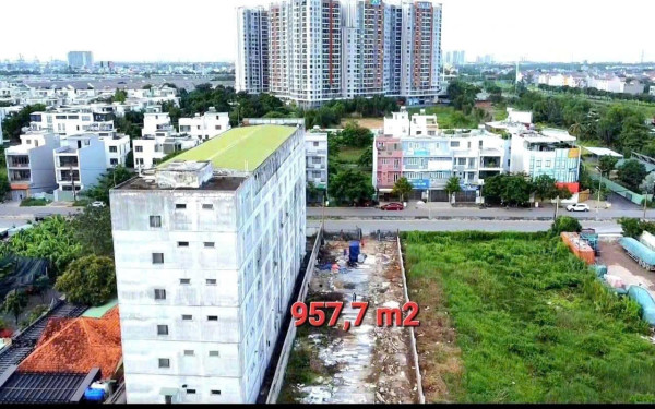 bán  Biệt thự sân vườn Compound VIP Hoa Hồng – Giá tốt nhất khu vực trần não - quận 2