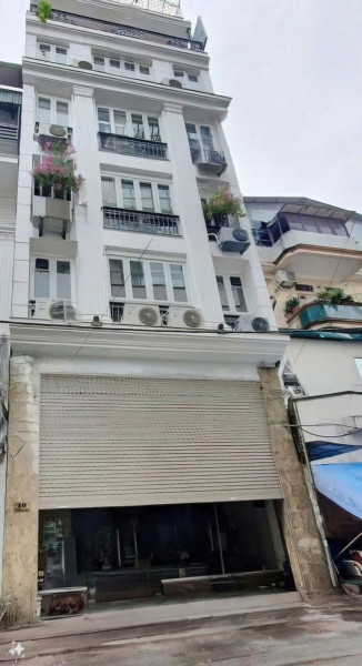 Cho thuê nhà, 166m2_ 6.5T; Hoàng Quốc Việt, Tô Hiệu, Nghĩa Tân -61 tr
