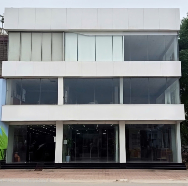 Cho thuê nhà, 166m2_ 6.5T; Hoàng Quốc Việt, Tô Hiệu, Nghĩa Tân -61 tr