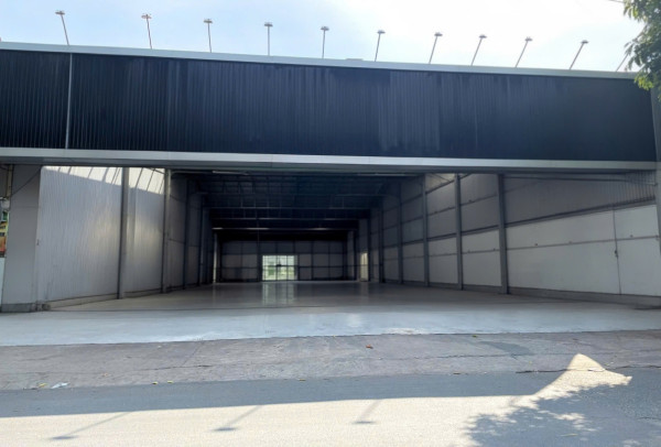 Cho thuê nhà, 166m2_ 6.5T; Hoàng Quốc Việt, Tô Hiệu, Nghĩa Tân -61 tr