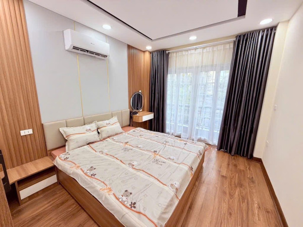 CHỦ BÁN GẤP NHÀ 5 TẦNG Ở PHÚ MỸ, LÊ ĐỨC THỌ: 35M2, 4 NGỦ, PHÂN LÔ, HƠN 8 TỶ