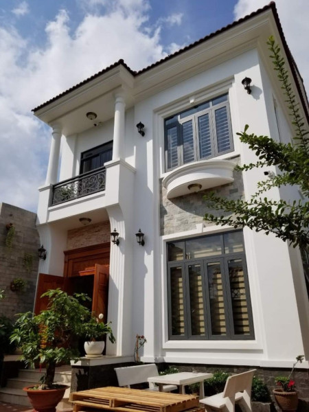 Bán nhà đường số 53, Hiệp Bình Chánh, Thủ Đức, TP HCM. DT  51m2, 4 tầng, giá 5.93 tỷ, sổ hồng