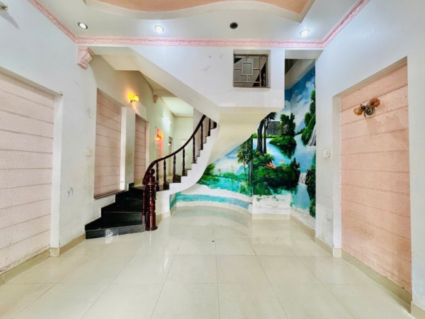 Bán nhà đường số 53, Hiệp Bình Chánh, Thủ Đức, TP HCM. DT  51m2, 4 tầng, giá 5.93 tỷ, sổ hồng