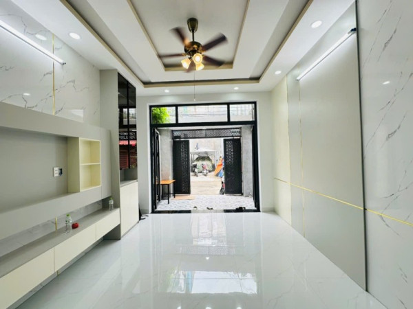 Bán nhà đường số 53, Hiệp Bình Chánh, Thủ Đức, TP HCM. DT  51m2, 4 tầng, giá 5.93 tỷ, sổ hồng